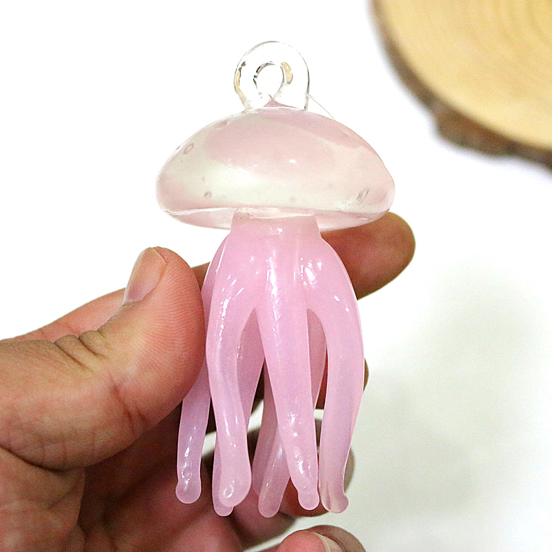 Pendentif en verre de méduse r - Marine Aquarium Europe avis et prix